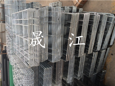 铅丝格宾石笼网箱广泛运用于大桥保护