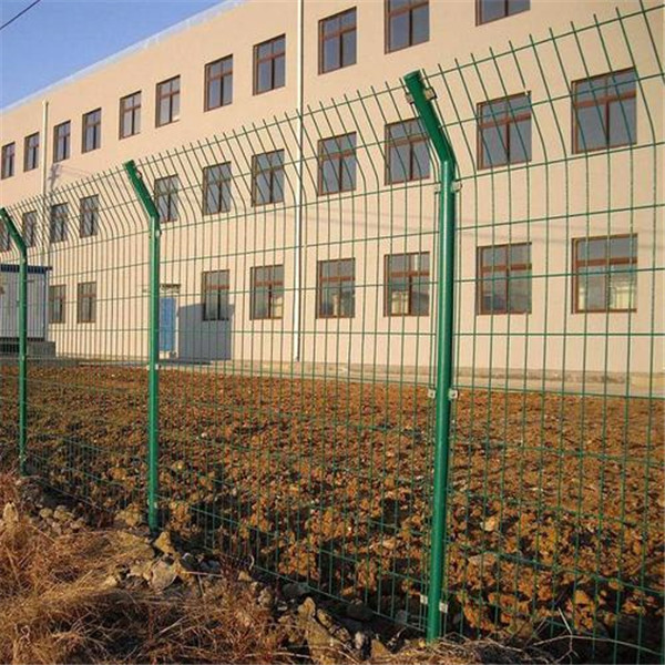 铁丝网护栏网价格